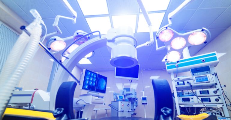 الفرص المتاحة للمستثمرين وشركات التكنولوجيا الطبية في المملكة العربية السعودية